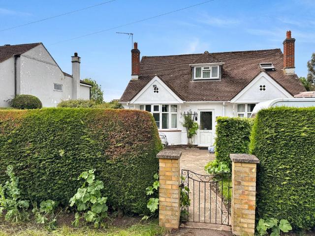 Bungalow for sale in Lodge Farm, Northampton