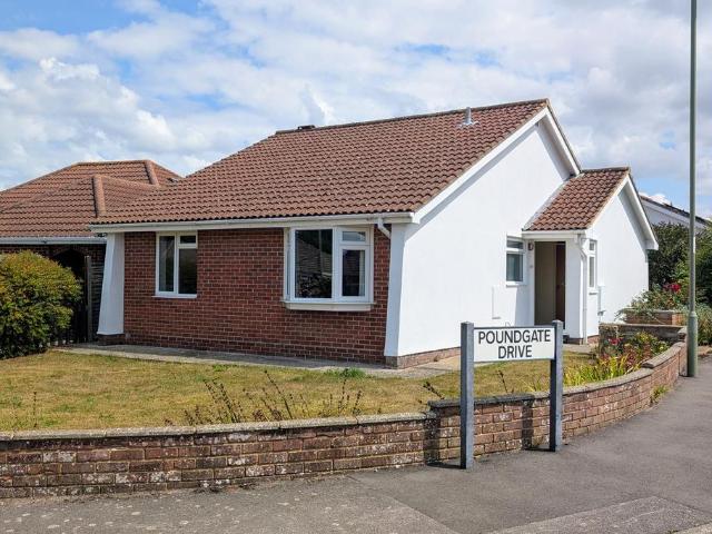 Bungalow for sale in Fareham, Titchfield Common