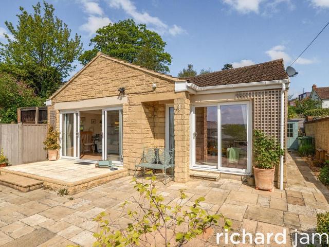 Bungalow for sale in Rodbourne, Swindon