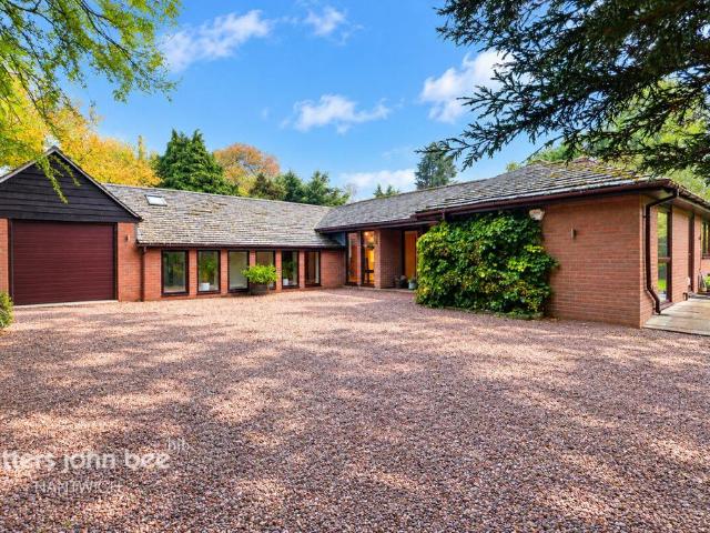 Bungalow for sale in Woore