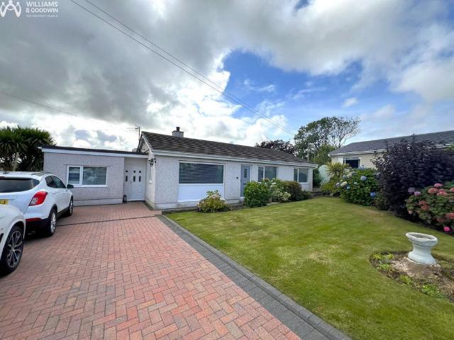 Bungalow for sale in Llanfechell, Wales