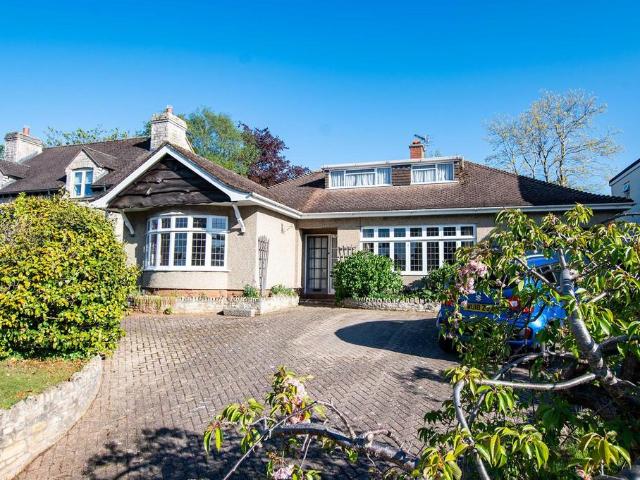 Bungalow for sale in Cadbury Heath, South Gloucestershire