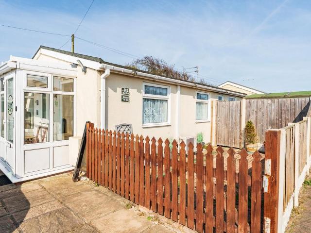 Bungalow for sale in Stokesby, Norfolk