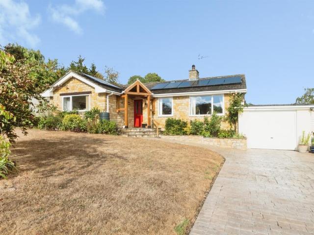Bungalow for sale in Helmdon, Northamptonshire
