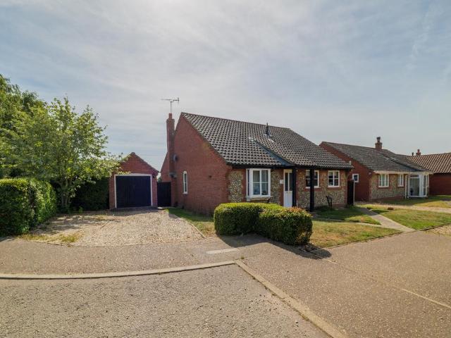 Bungalow for sale in Comers, Norfolk