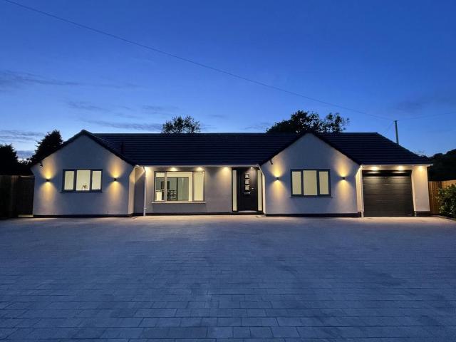 Bungalow for sale in Rushock, Worcestershire