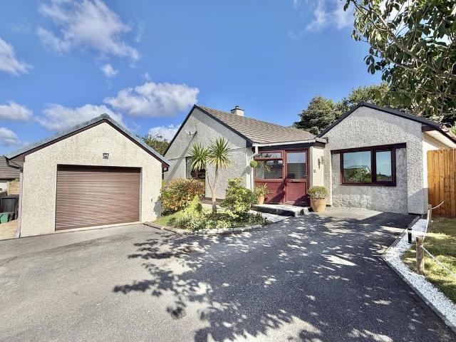 Bungalow for sale in Highertown, Penweathers