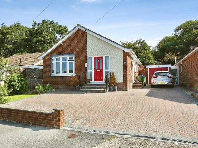 Bungalow for sale in Hill Park, Fareham