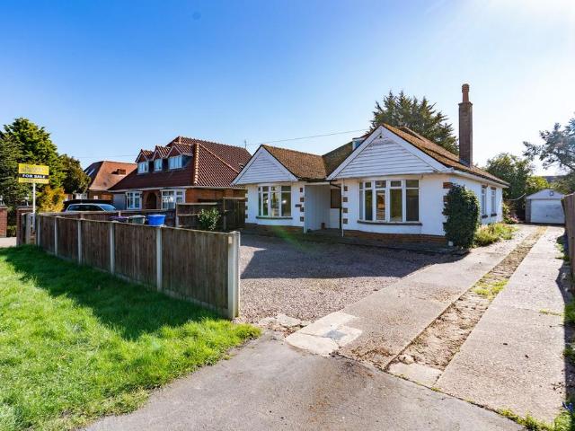 Bungalow for sale in Boston, Lincolnshire