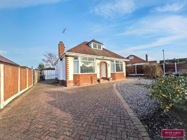 Bungalow for sale in Prestatyn