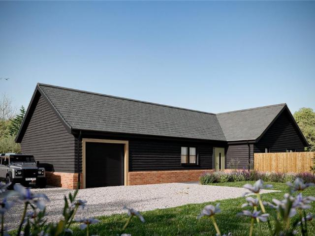 Bungalow for sale in Bedingfield, Suffolk