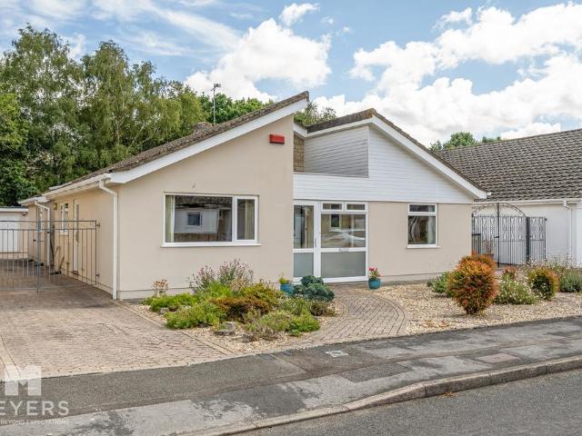 Bungalow for sale in Tricketts Cross, Ferndown