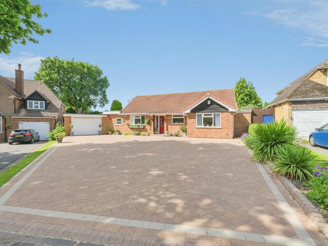 Bungalow for sale in Walmley, Sutton Coldfield