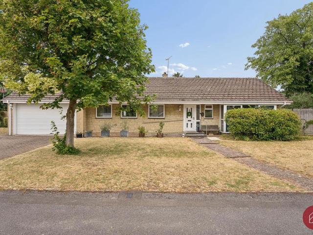 Bungalow for sale in Evershot, Oxfordshire