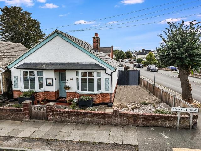 Bungalow for sale in Moulsham, Chelmsford