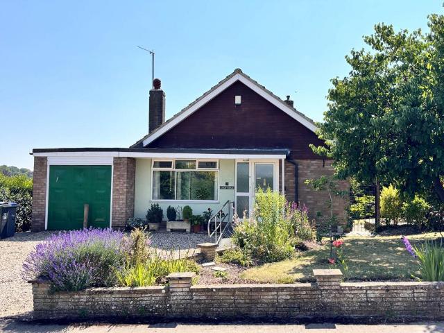 Bungalow for sale in Aldbourne, Wiltshire
