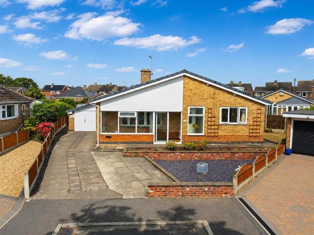 Bungalow for sale in Caldermill, East Midlands