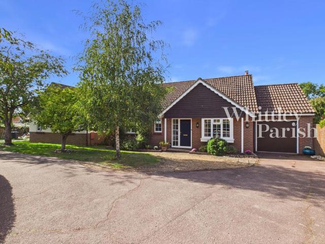 Bungalow for sale in Bedingfield, Suffolk
