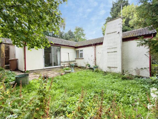 Bungalow for sale in Gwernaffield and Pantymwyn, Pantymwyn