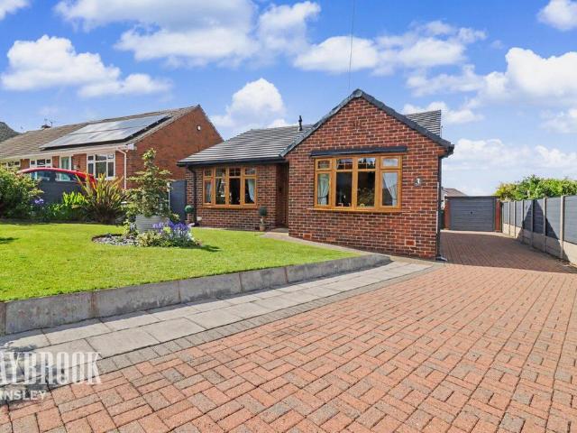 Bungalow for sale in Old Town, Pogmoor