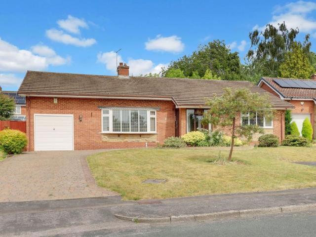 Bungalow for sale in Clifton, Haddon