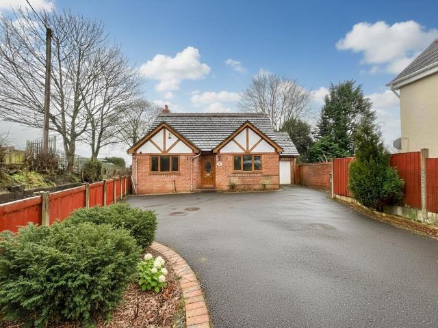 Bungalow for sale in Cheadle, Kingsley Moor