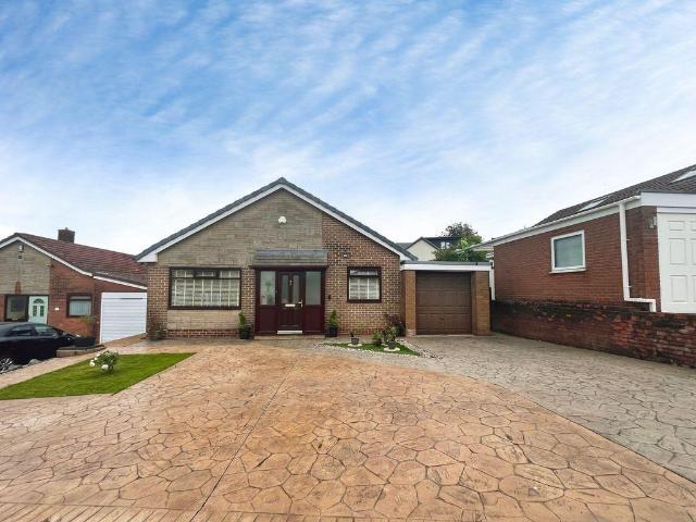 Bungalow for sale in Ladybridge, Lee Bank