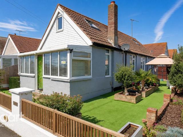 Bungalow for sale in Dale Hill, Essex