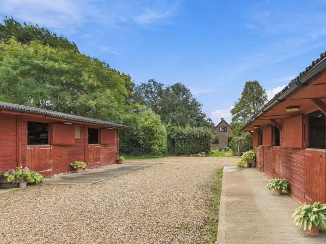 Bungalow for sale in Bracklesham, Chichester