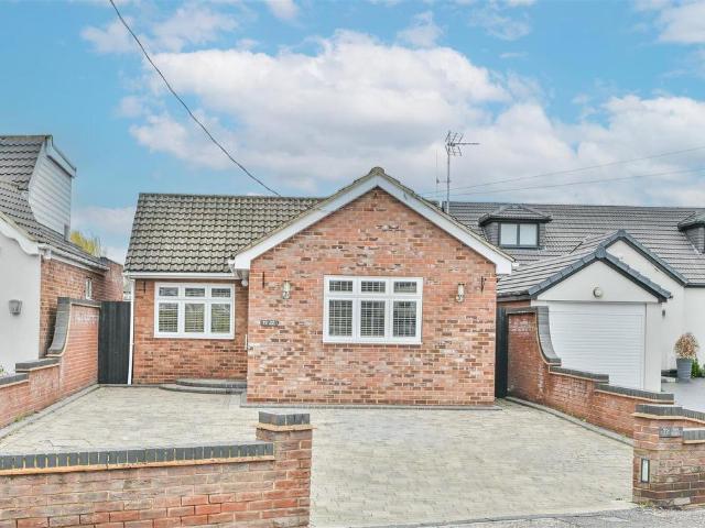 Bungalow for sale in Navestock Side, Essex