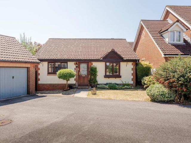 Bungalow for sale in Redcliffe Bay, Portishead