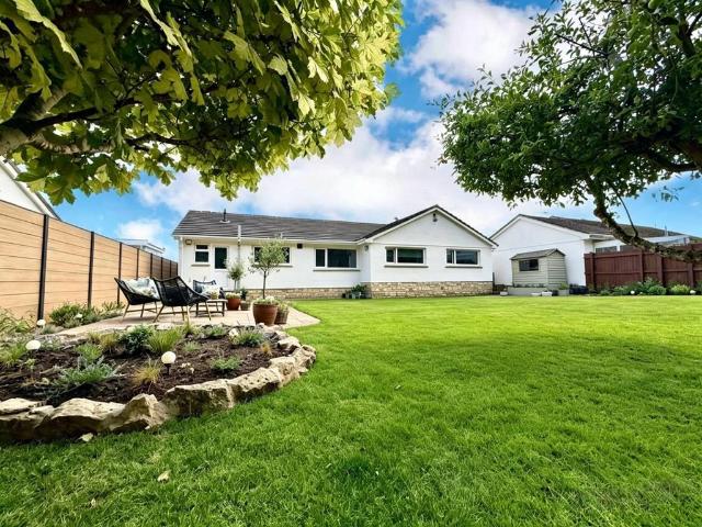 Bungalow for sale in Rodbourne, Swindon