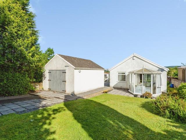 Bungalow for sale in Llansamlet, Wales