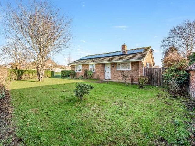 Bungalow for sale in Littlecote, West Sussex