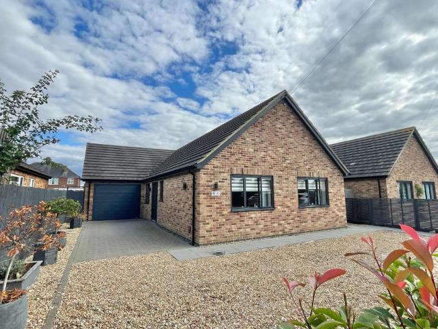 Bungalow for sale in Four Gotes, Cambridgeshire