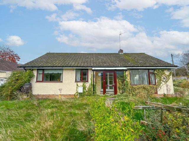 Bungalow for sale in Winscombe and Sandford, Rowberrow