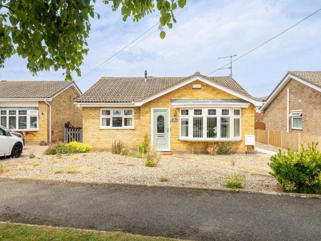 Bungalow for sale in Eastbridge, Suffolk