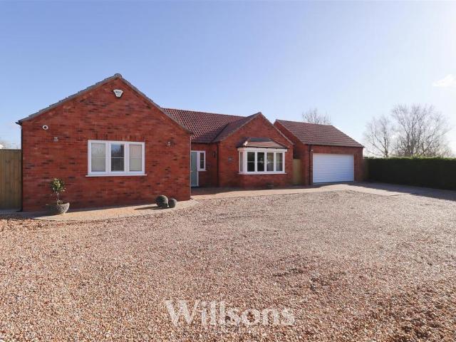 Bungalow for sale in Belleau, Lincolnshire