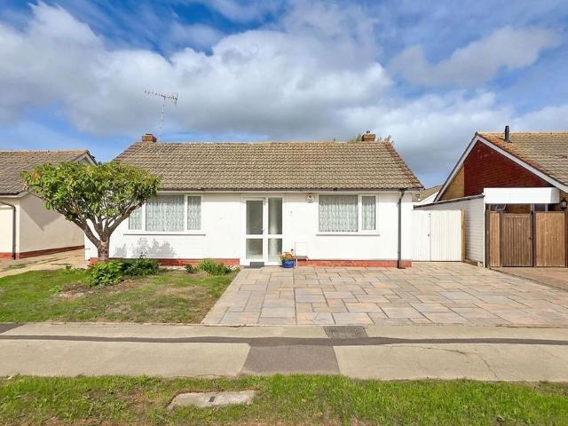 Bungalow for sale in Angmering, Clapham