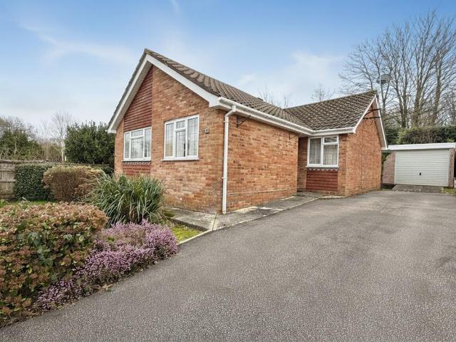 Bungalow for sale in Hythe and Dibden, Ashurst Bridge
