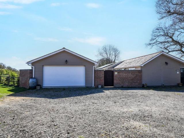Bungalow for sale in Duton Hill, Essex