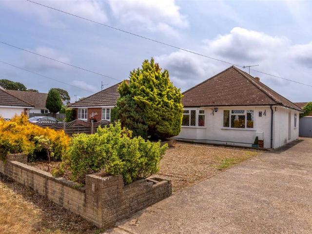 Bungalow for sale in Clapham, West Sussex