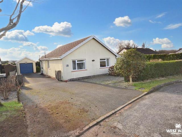 Bungalow for sale in Lampeter Velfrey, Ludchurch