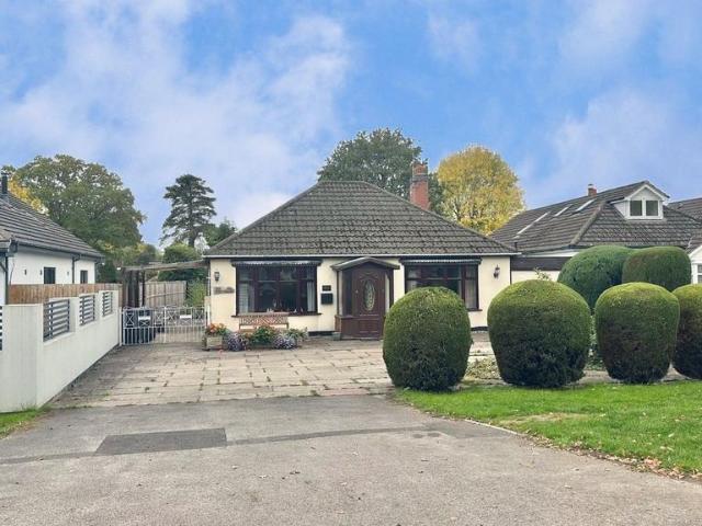 Bungalow for sale in Brandon, New Bilton