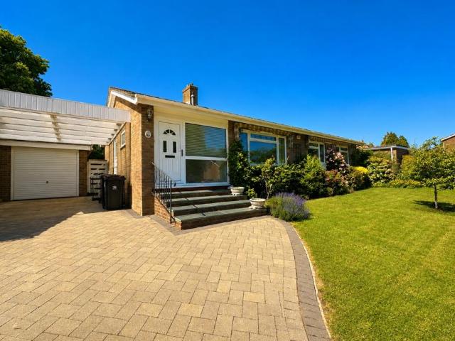 Bungalow for sale in Highcliffe