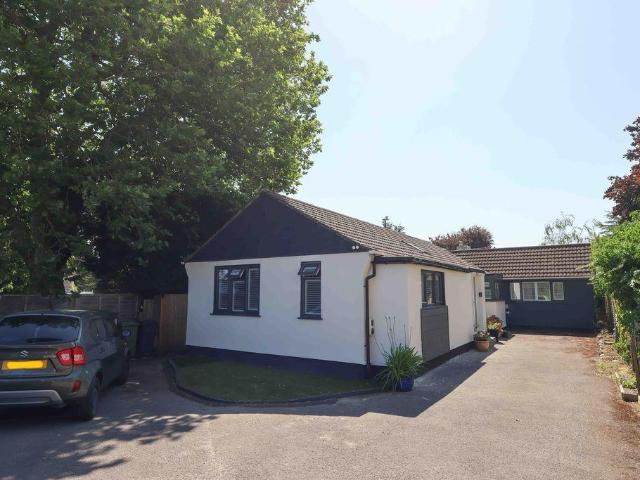 Bungalow for sale in Clevedon, North Somerset