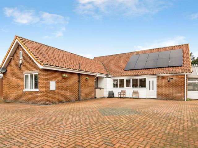 Bungalow for sale in Titchfield, Ashfield