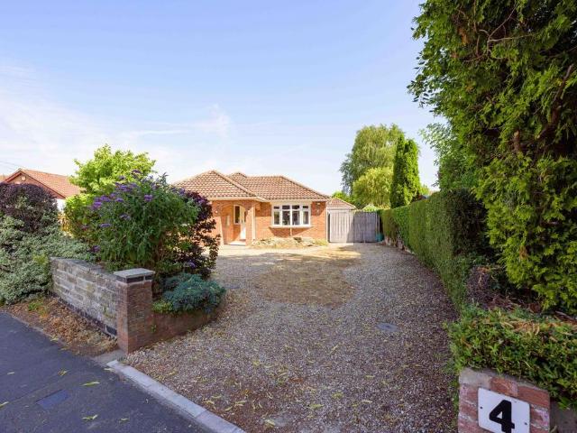 Bungalow for sale in Belleau, Lincolnshire