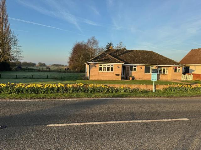Bungalow for sale in Grainthorpe, Belleau