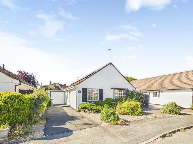 Bungalow for sale in Haddenham, Buckinghamshire